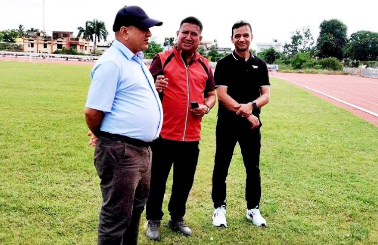 सचिव पौडेलद्वारा नेपालगन्ज रंगशालाको निरीक्षण, दसौं राष्ट्रिय खेलकुदका ६ खेल गराउने तयारी