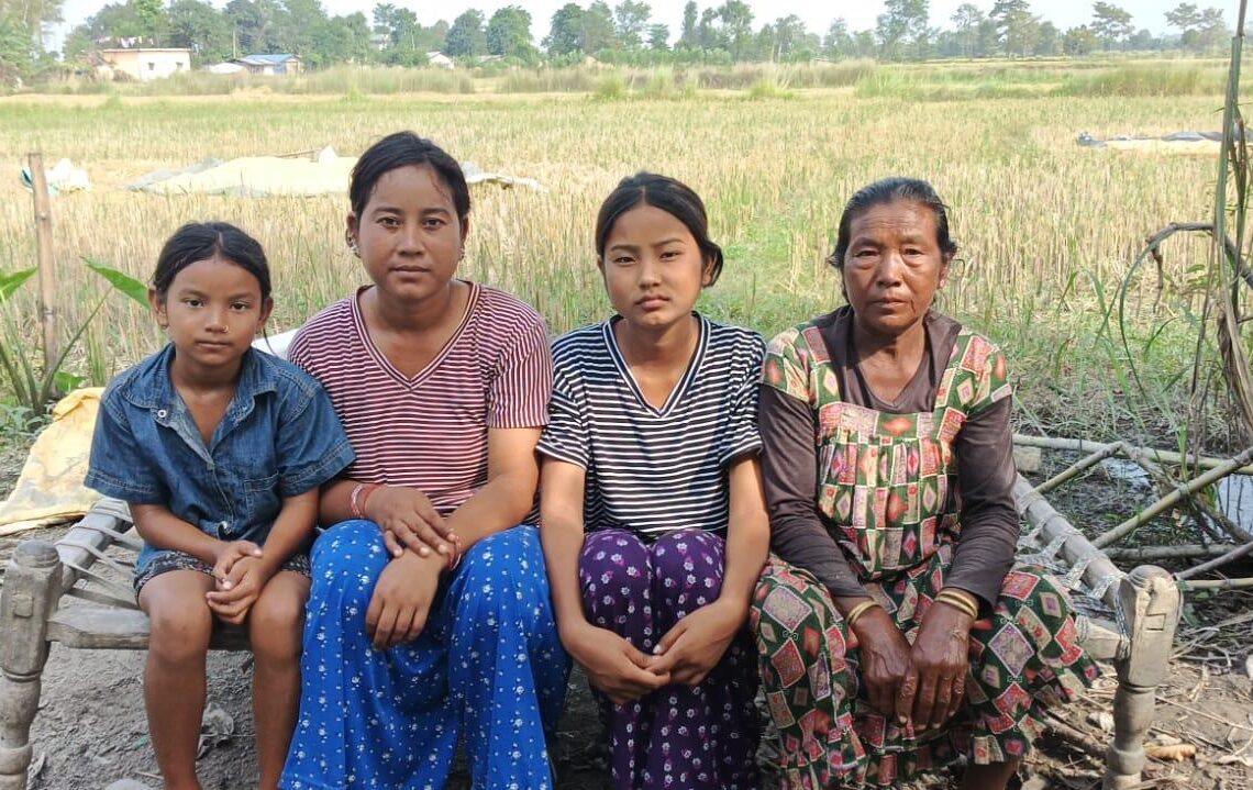 भोटेकोशी बाढीले खोस्यो दसैँको खुसी, पाँच परिवार प्रतीक्षामा