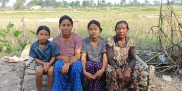 भोटेकोशी बाढीले खोस्यो दसैँको खुसी, पाँच परिवार प्रतीक्षामा