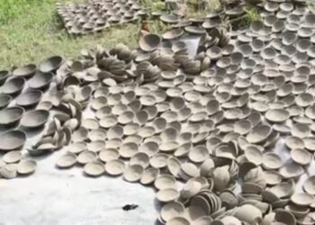 दसैँ–तिहार नजिकिएसँगै दियो बनाउन कुम्हारलाई भ्याइनभ्याइ