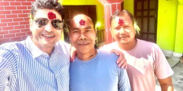 नेपालगन्जमा धार्मिक सद्भावको सन्देश : मुस्लिम अगुवाले लगाए दसैँको टीका–जमरा